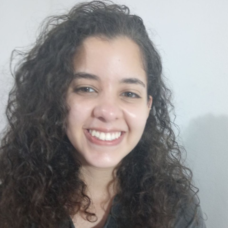 Ester Maximiano